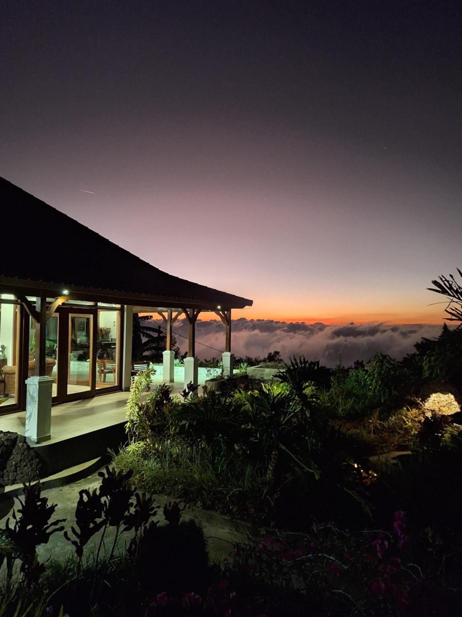 Manigelang Villa Munduk Exterior foto